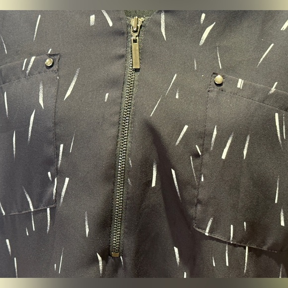 Apt. 9 Black and White Patterned Blouse - Picture 3 of 6